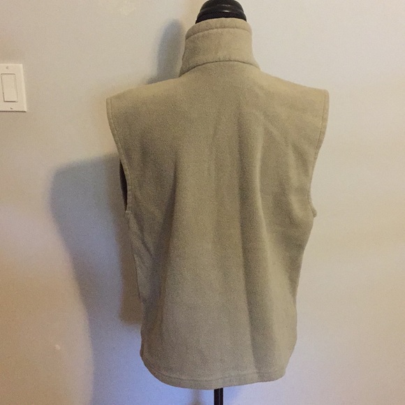 Columbia Vest - Picture 2 of 3